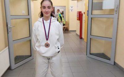 Uspeh naše učenke v karateju