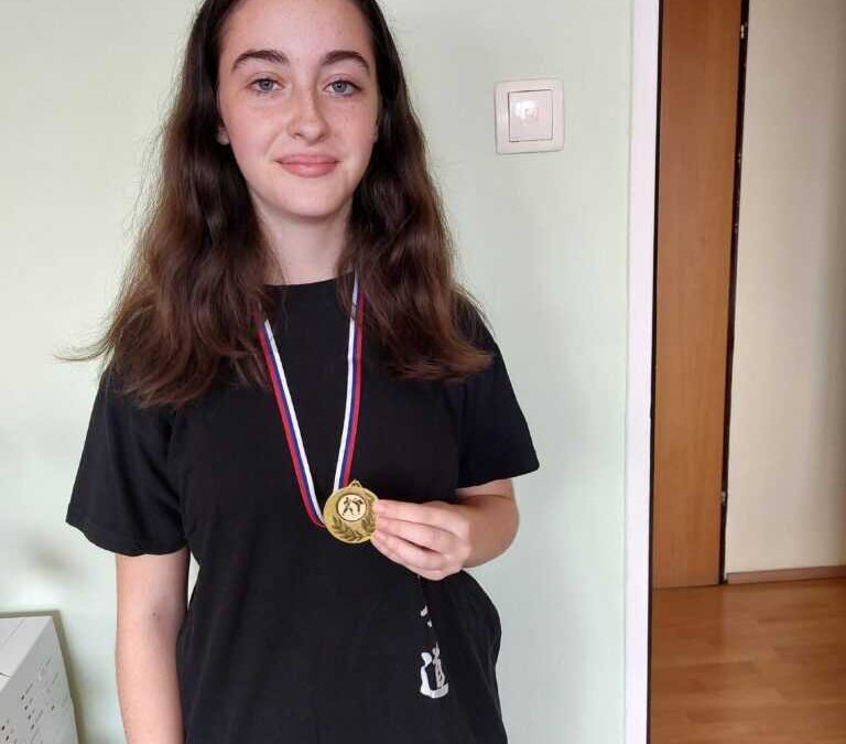 Uspeh učenke v karateju