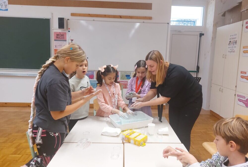 Little Scientists in Action! 
